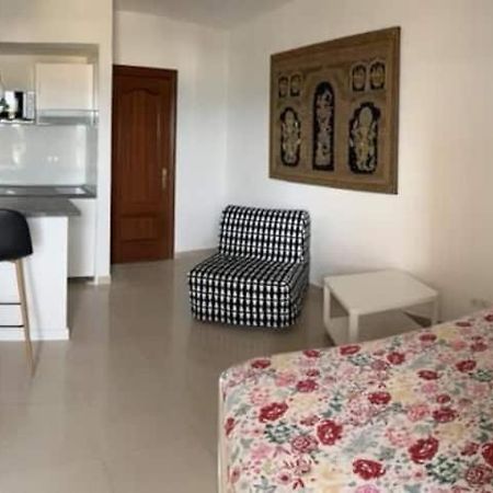 Apartment In Torremolinos Close To Beach Ngoại thất bức ảnh