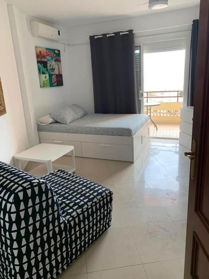 Apartment In Torremolinos Close To Beach Ngoại thất bức ảnh